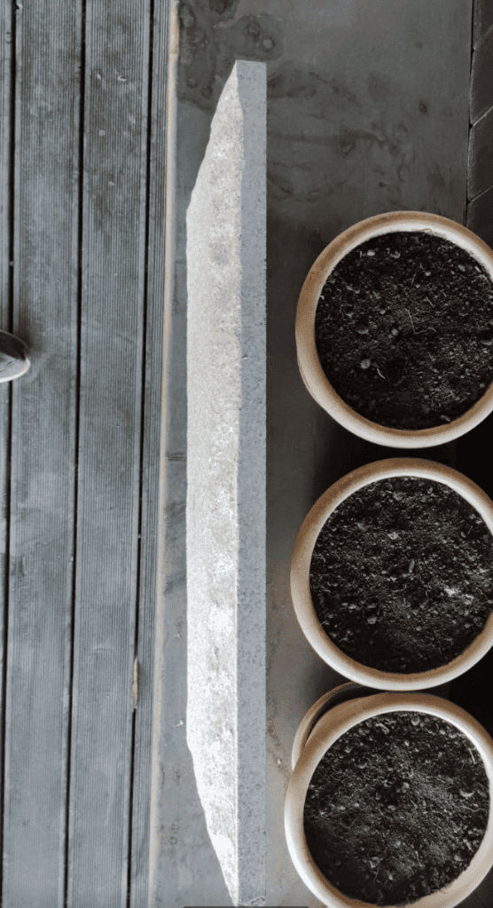 Серая Гранитная плитка Grey, Mushroom под скалу колотая купить в  Твери